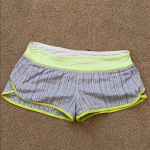 Lululemon Speed Up Short 2.5” Size 8